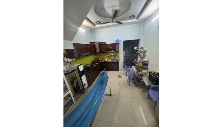 NHÀ CHIẾN LƯỢC - 59M2 - 4 TẦNG 4PN - ĐƯỜNG 8M KẾ BÊN KHU TÊN LỬA AEON MALL - FULL NỘI THẤT GIÁ NHÍCH 6 TỶ